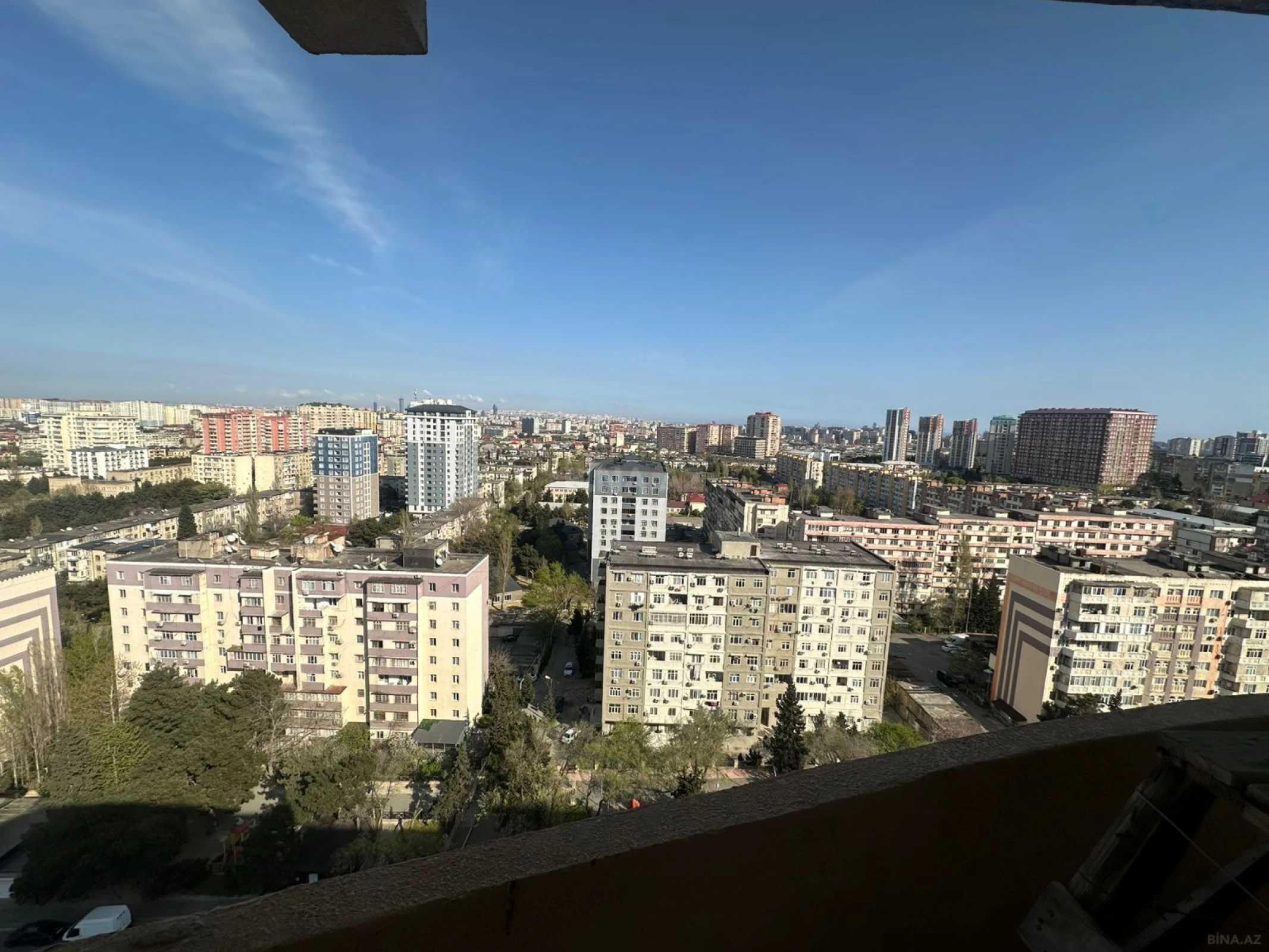 Kirayə verilir 2 otaqlı mənzil 75 m²