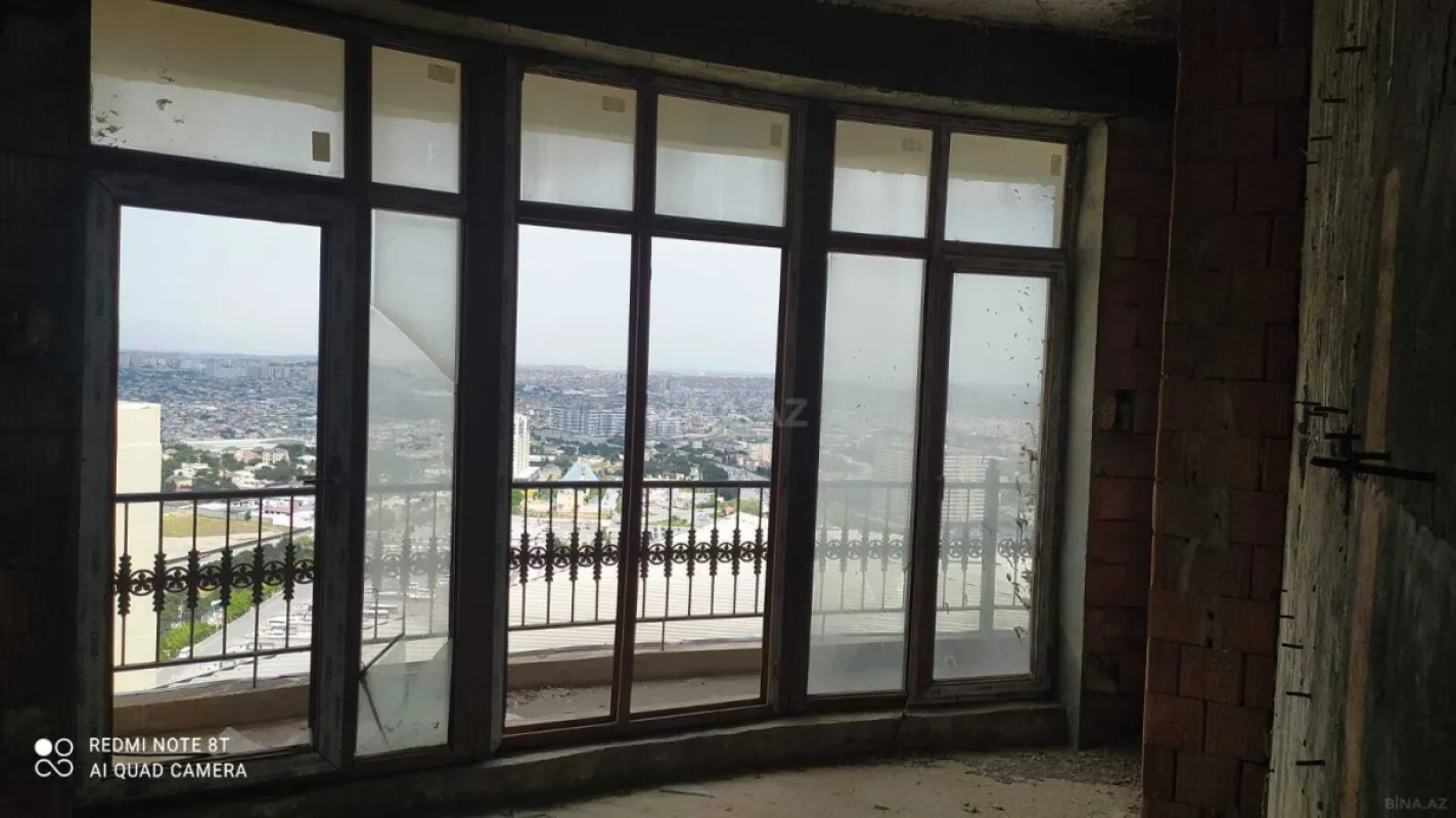 Satılır 2 otaqlı mənzil 85 m²