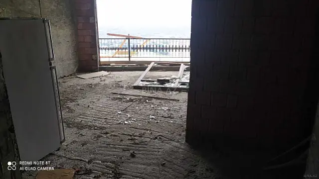 Satılır 2 otaqlı mənzil 85 m²