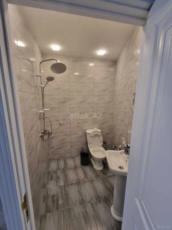 Satılır 2 otaqlı mənzil 85 m²