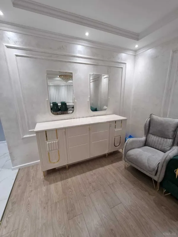 Satılır 2 otaqlı mənzil 85 m²