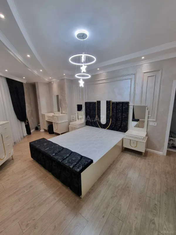 Satılır 2 otaqlı mənzil 85 m²