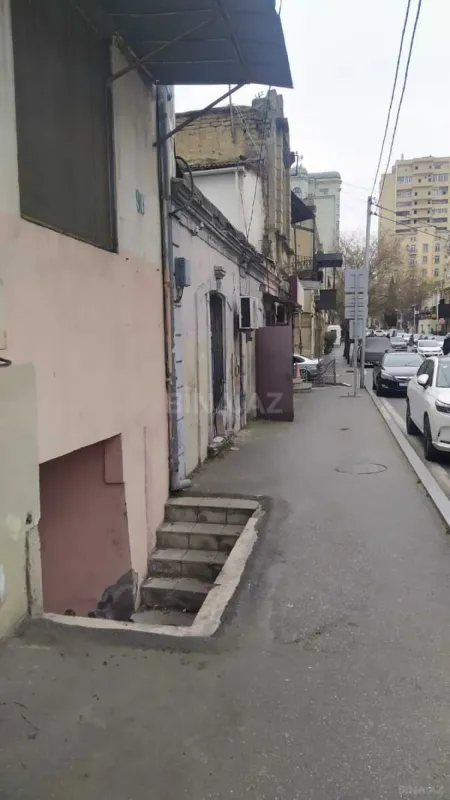 Kirayə verilir obyekt 100 m²
