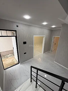 Satılır 4 otaqlı həyət evi 165 m²