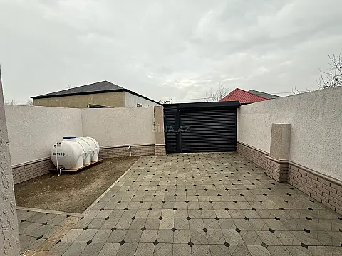 Satılır 4 otaqlı həyət evi 165 m²