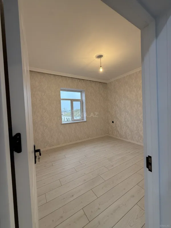 Satılır 4 otaqlı həyət evi 165 m²