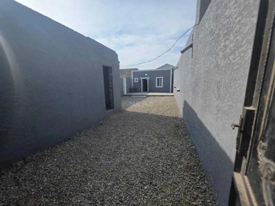 Satılır 3 otaqlı həyət evi 100 m²