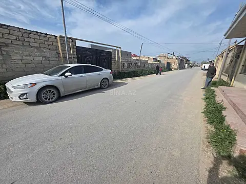 Satılır 3 otaqlı həyət evi 100 m²
