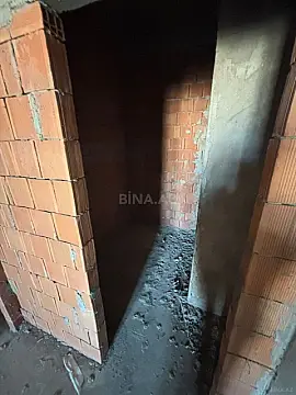 Satılır 4 otaqlı mənzil 219.6 m²