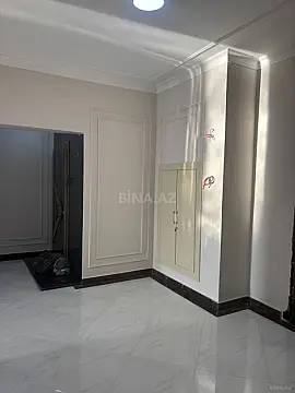 Satılır 4 otaqlı mənzil 219.6 m²