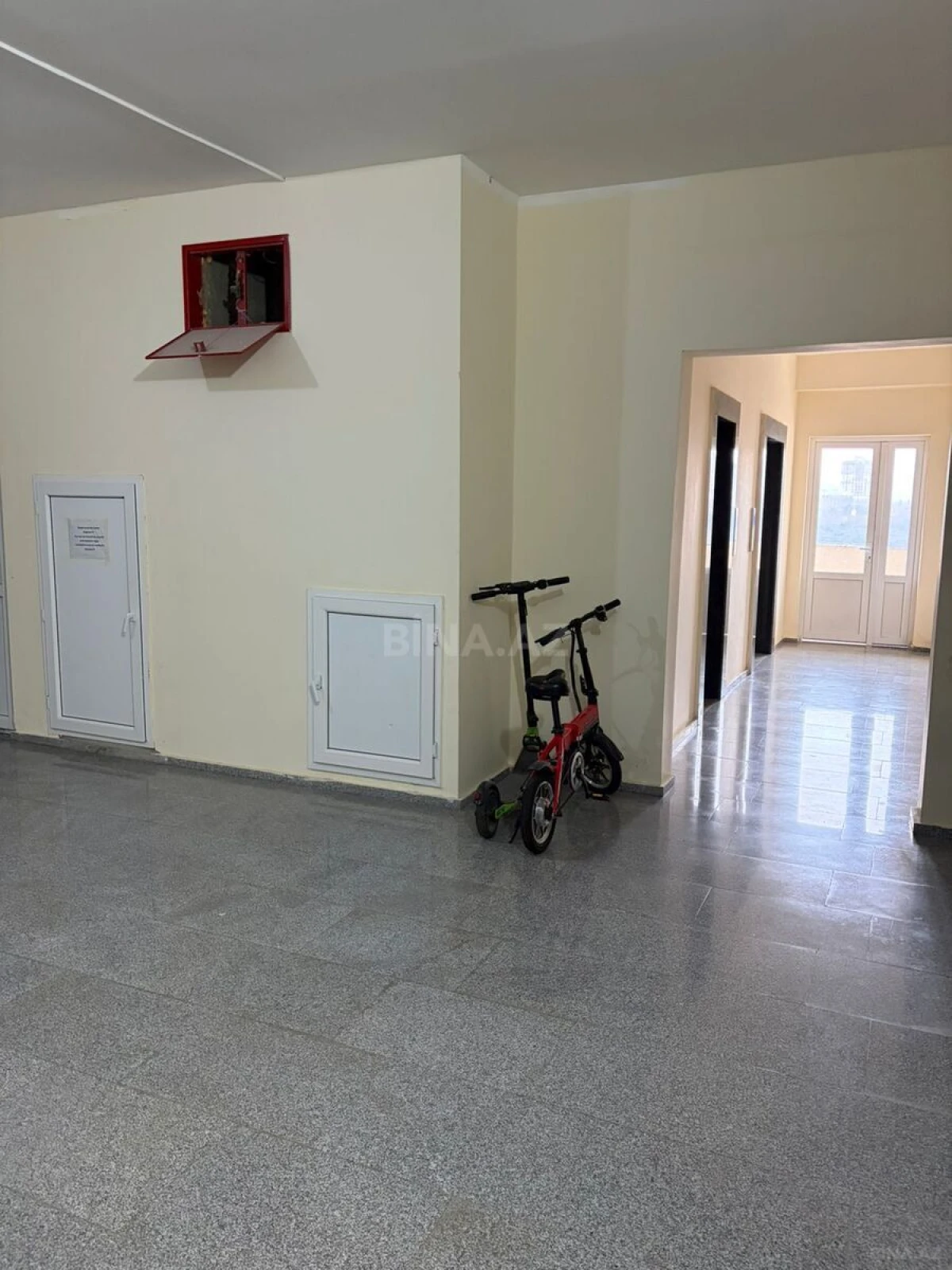 Kirayə verilir 3 otaqlı mənzil 65 m²