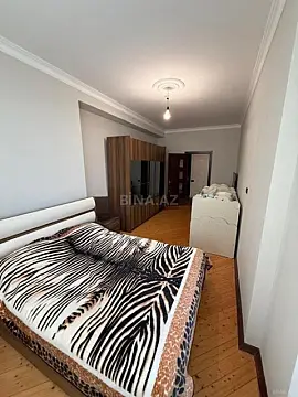 Satılır 3 otaqlı mənzil 120 m²