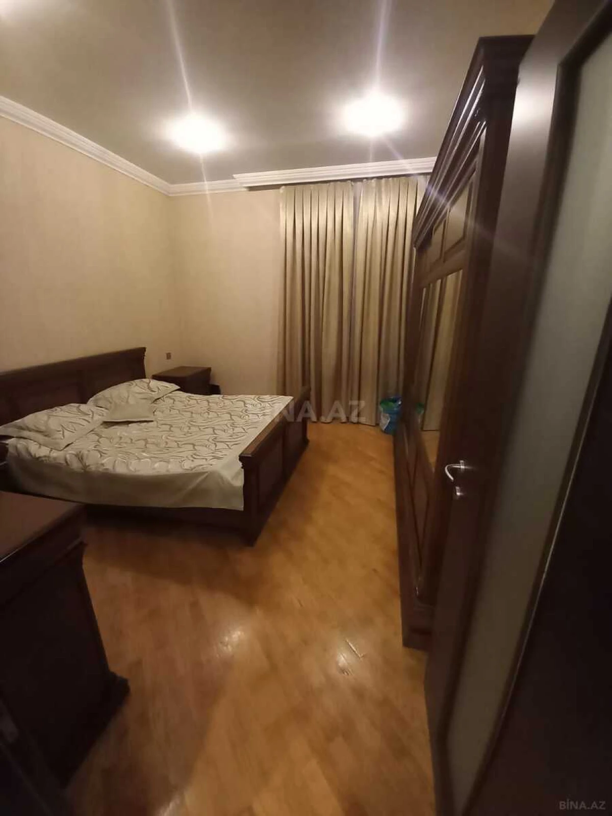 Kirayə verilir 3 otaqlı mənzil 105 m²