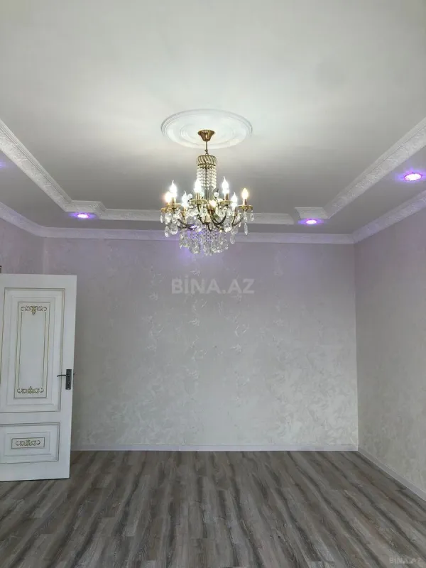 Satılır 6 otaqlı həyət evi 220 m²