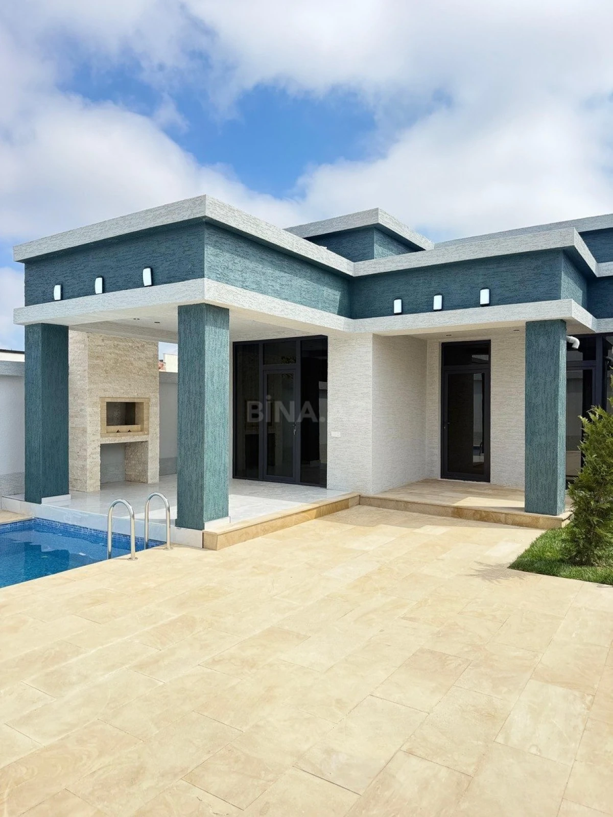 Satılır 4 otaqlı həyət evi 150 m²