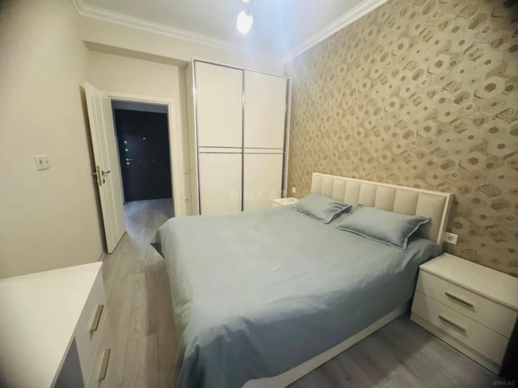 Kirayə verilir 2 otaqlı mənzil 65 m²