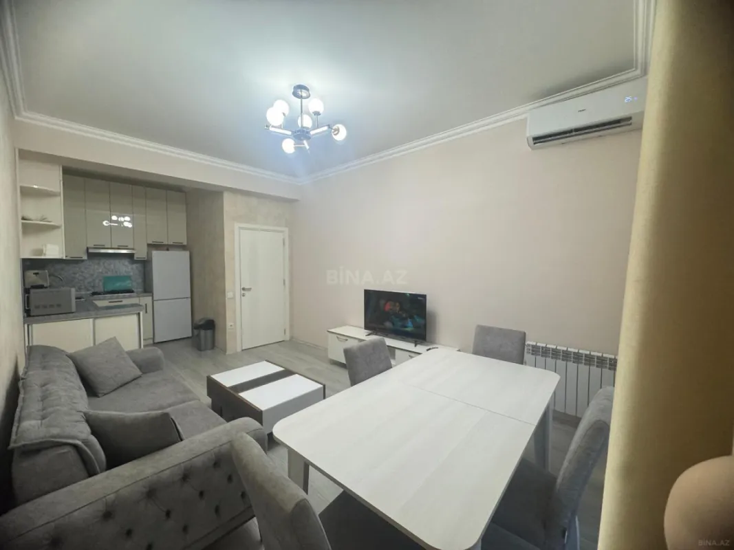 Kirayə verilir 2 otaqlı mənzil 65 m²