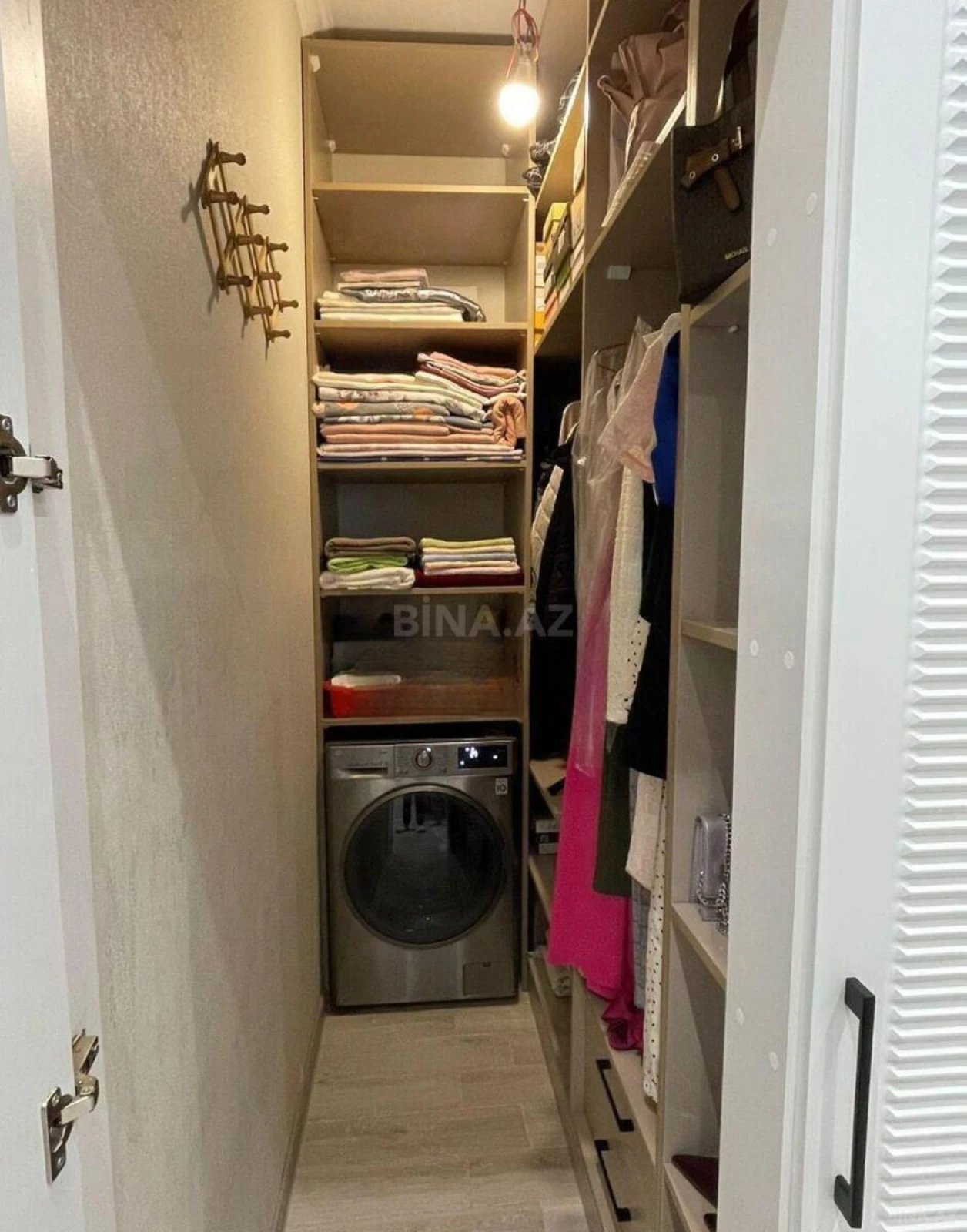 Satılır 3 otaqlı mənzil 112 m²