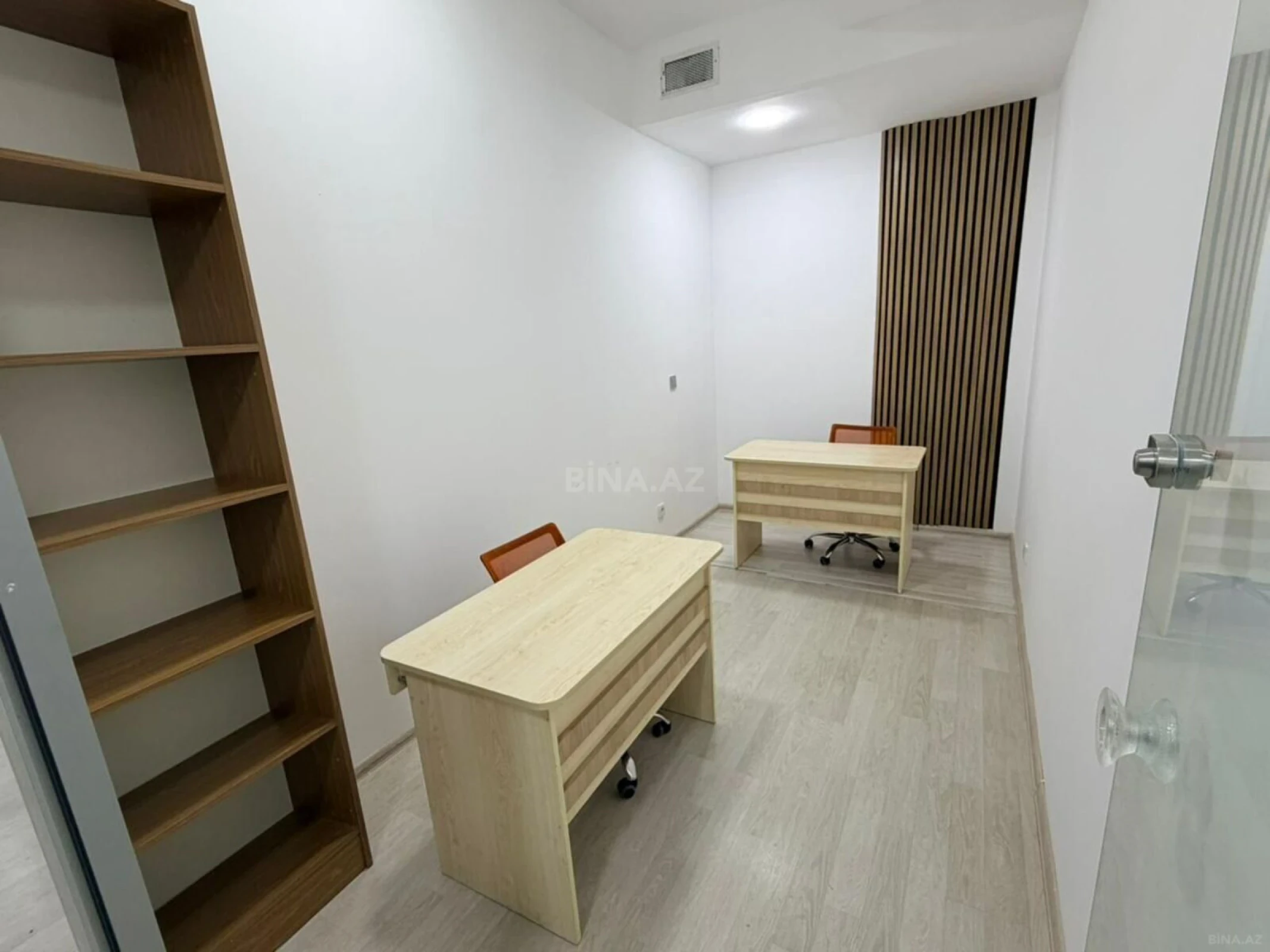 Kirayə verilir 1 otaqlı ofis 11 m²