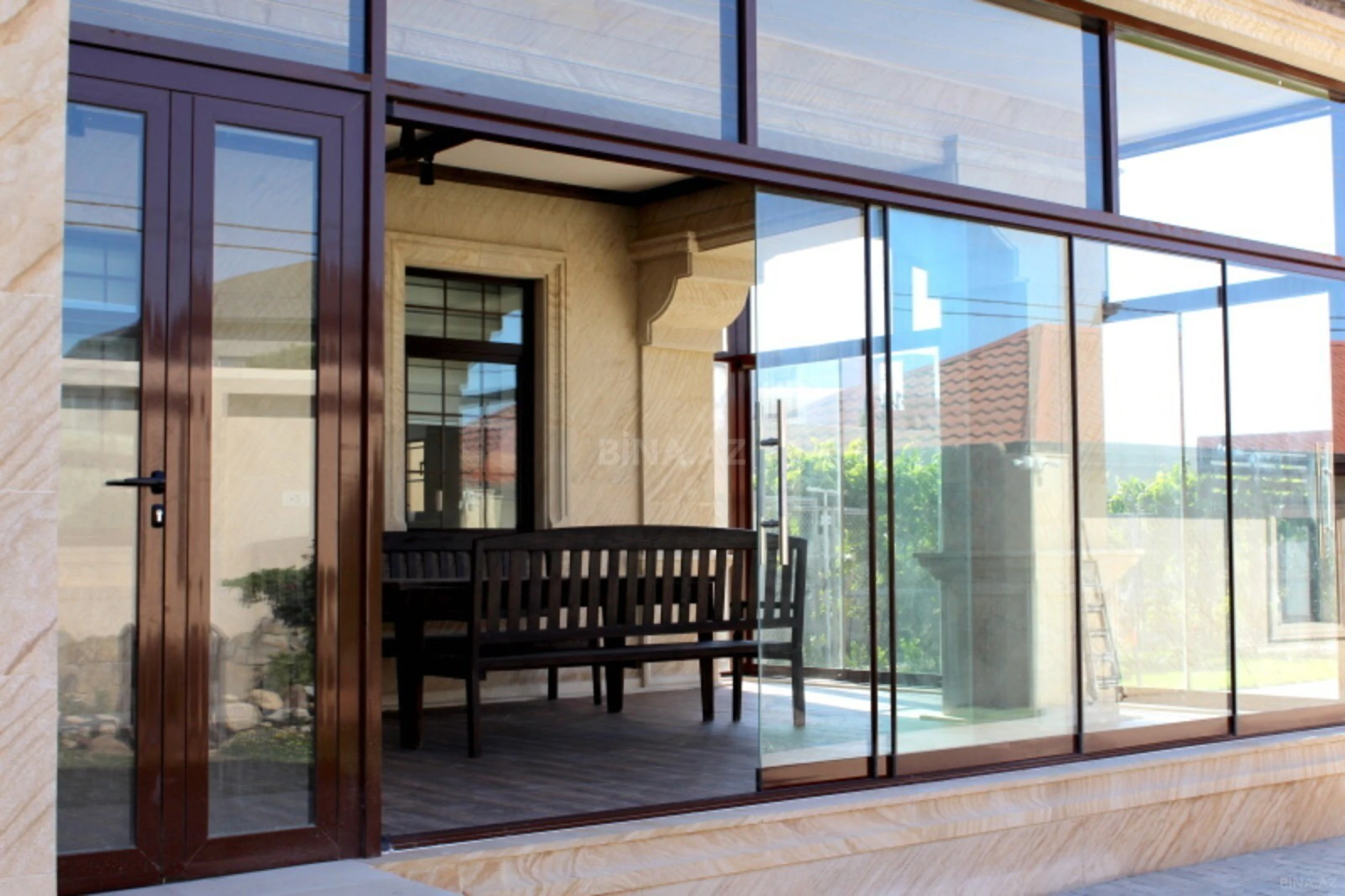 Kirayə verilir 8 otaqlı həyət evi 540 m²