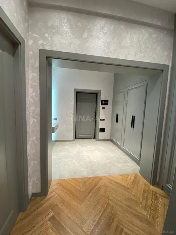 Satılır 2 otaqlı mənzil 70 m²