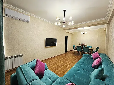 Satılır 2 otaqlı mənzil 84 m²