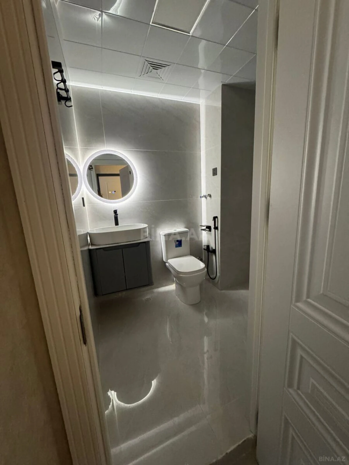 Satılır 2 otaqlı mənzil 35 m²