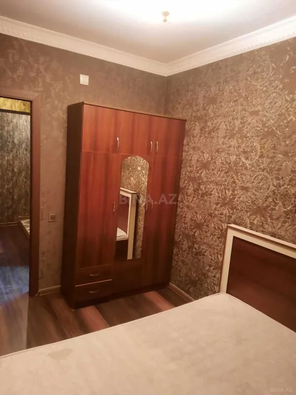 Kirayə verilir 2 otaqlı mənzil 65 m²