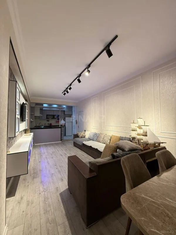 Satılır 3 otaqlı mənzil 77 m²