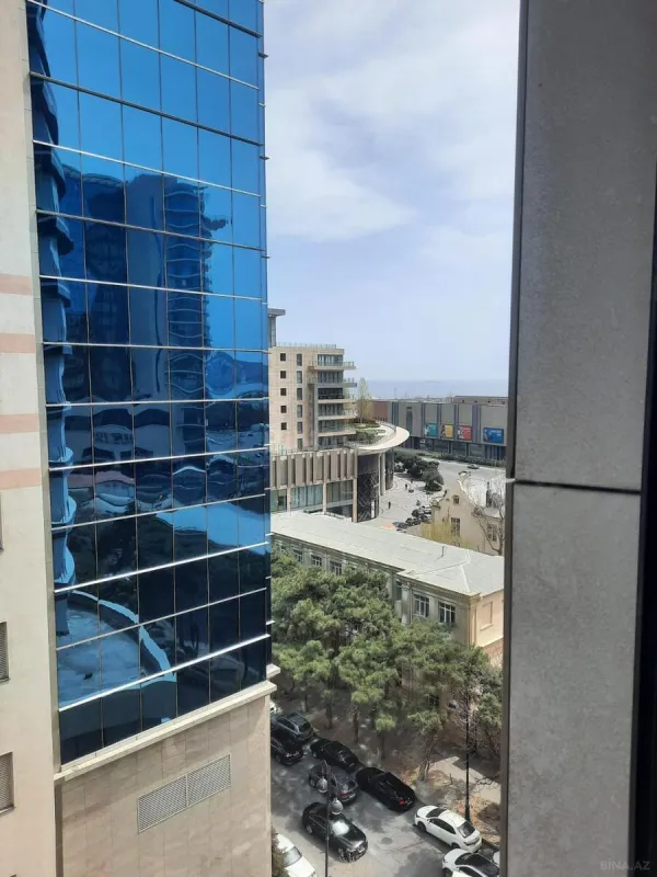 Kirayə verilir 2 otaqlı mənzil 64 m²