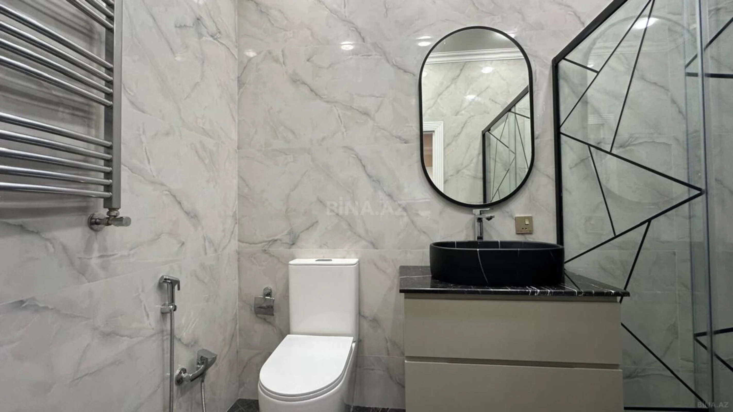 Satılır 2 otaqlı mənzil 70 m²