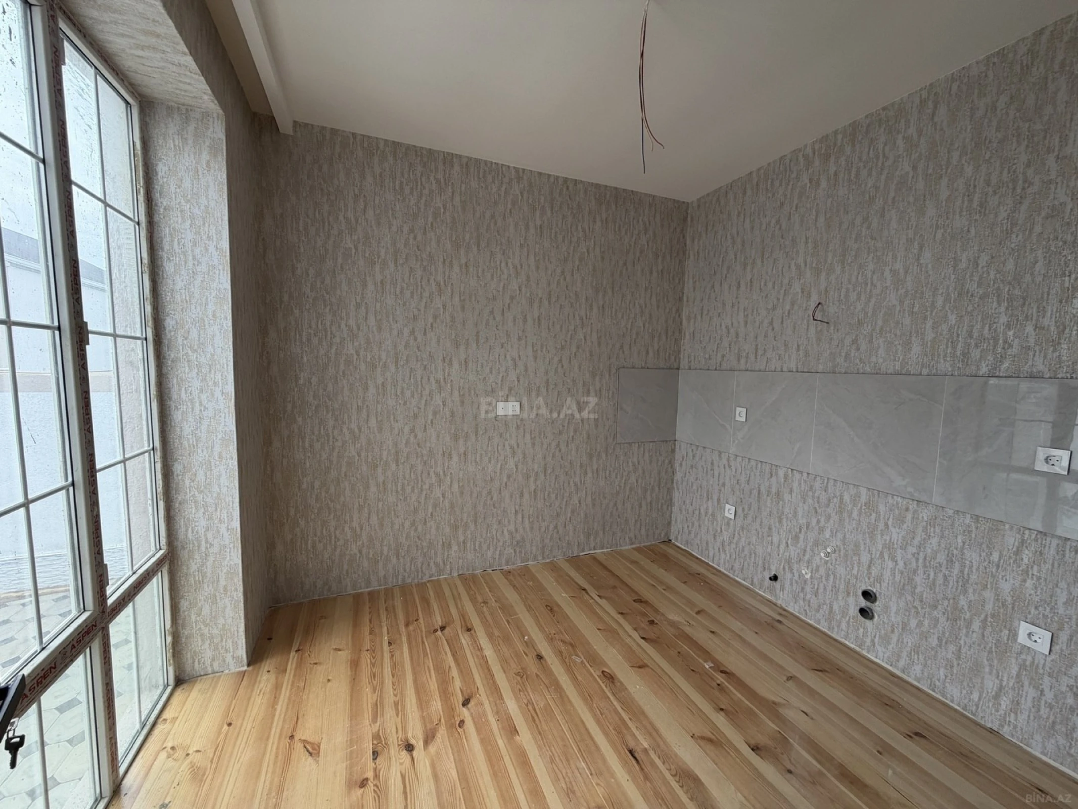 Satılır 2 otaqlı həyət evi 55 m²