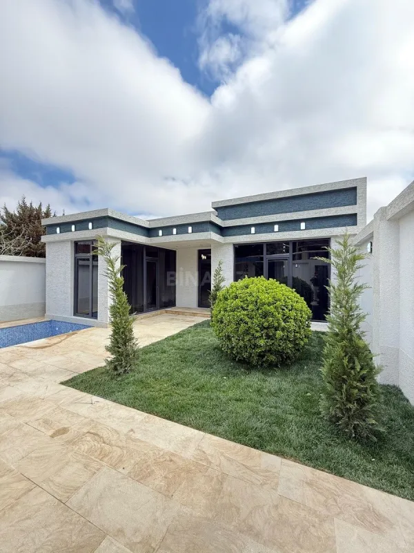Satılır 4 otaqlı həyət evi 150 m²