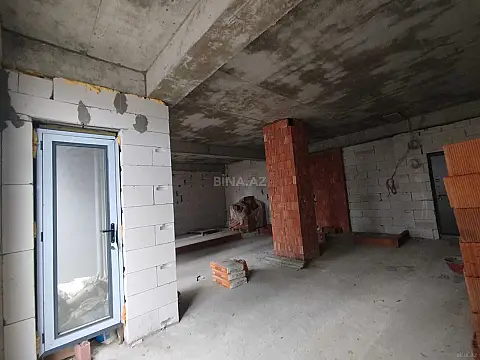 Satılır 3 otaqlı mənzil 82 m²