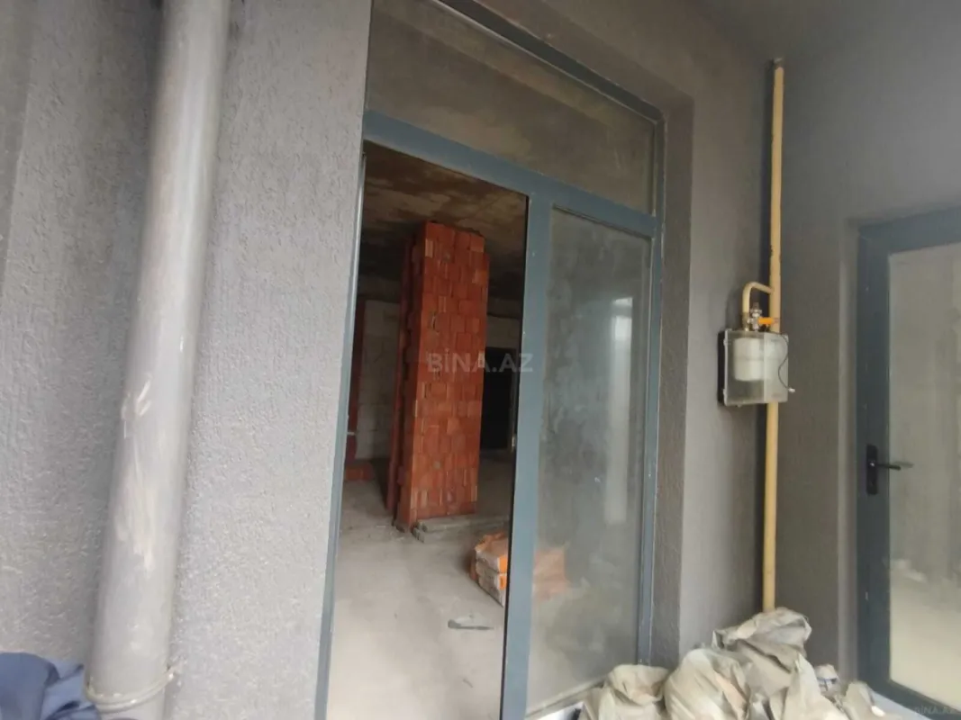 Satılır 3 otaqlı mənzil 82 m²