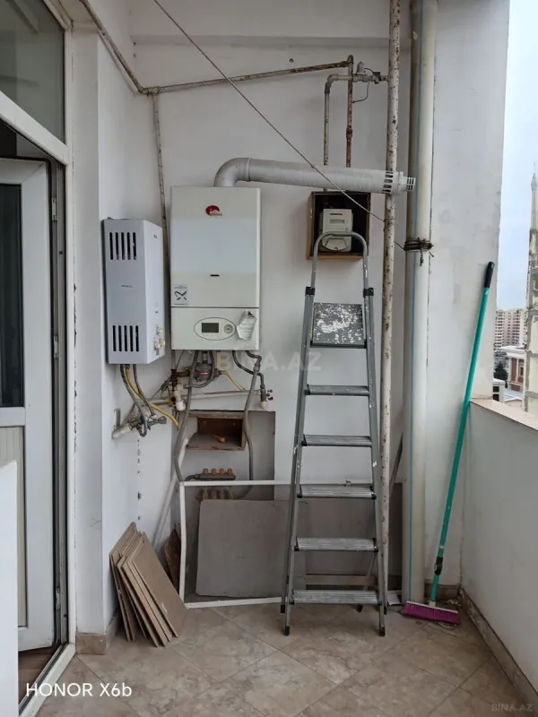 Kirayə verilir 2 otaqlı mənzil 100 m²