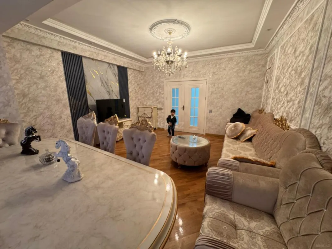 Kirayə verilir 3 otaqlı mənzil 110 m²