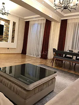 Satılır 3 otaqlı mənzil 121 m² — Bakı 3 otaq 121.00 m²