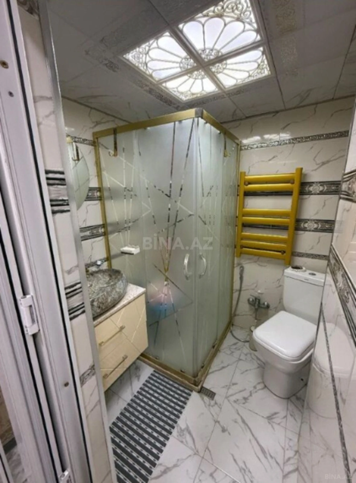 Satılır 4 otaqlı mənzil 115 m²