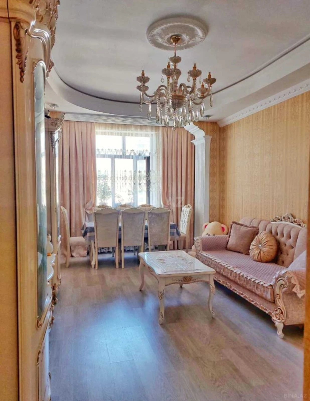 Satılır 2 otaqlı mənzil 75 m²
