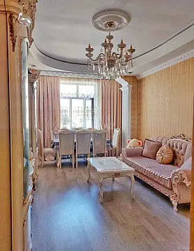 Satılır 2 otaqlı mənzil 75 m² — Bakı, İnşaatçılar 2 otaq 75.00 m²