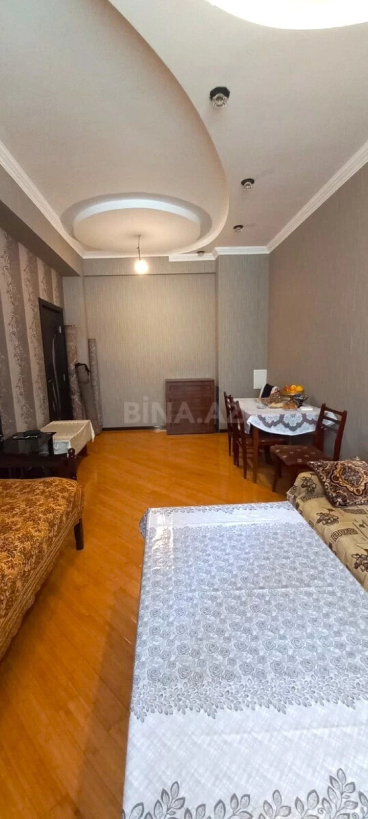 Satılır 2 otaqlı mənzil 64 m²