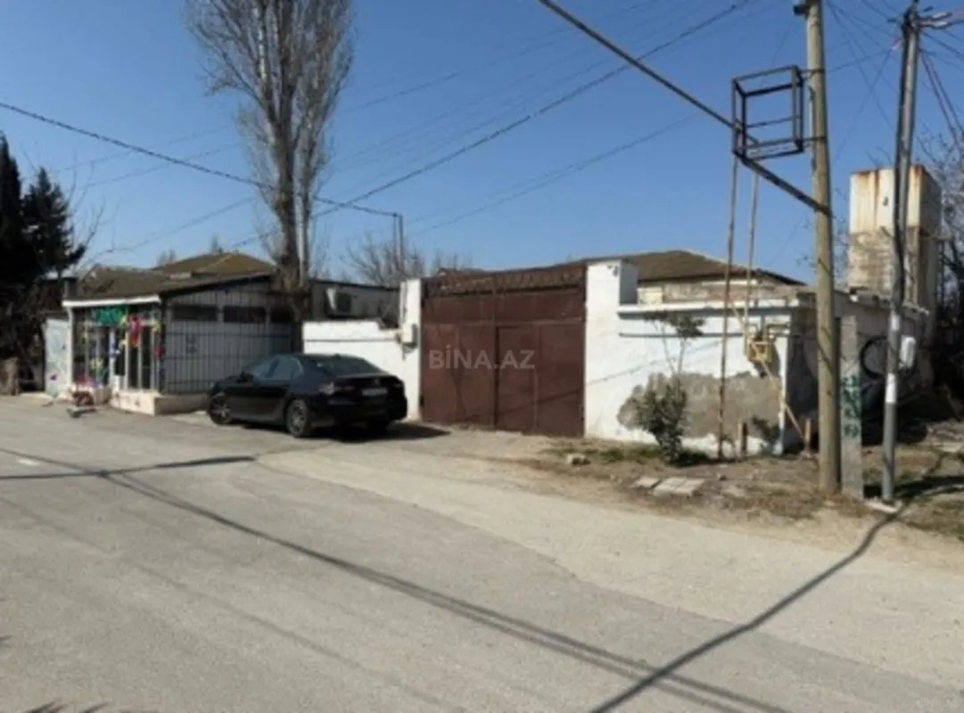 Satılır 5 otaqlı həyət evi 196 m²
