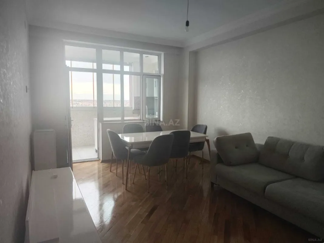 Kirayə verilir 2 otaqlı mənzil 65 m²