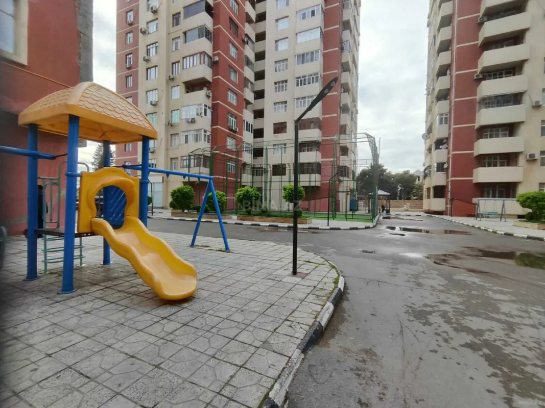 Kirayə verilir 2 otaqlı mənzil 65 m²