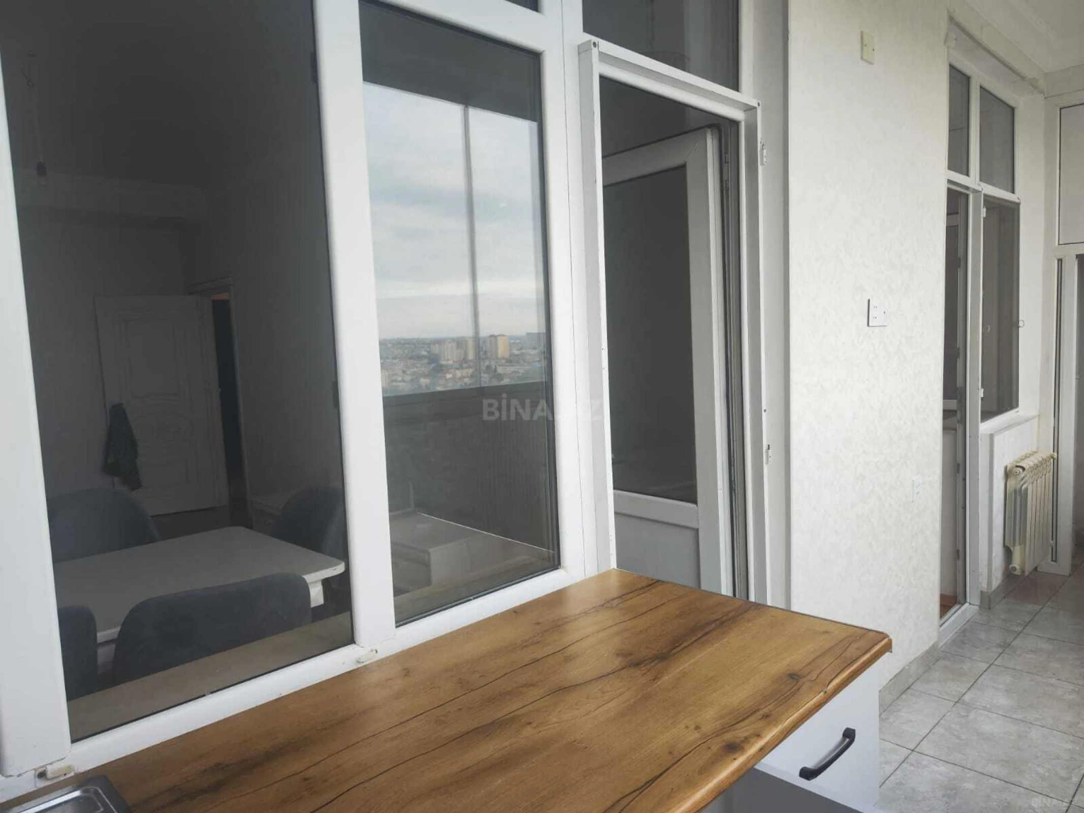Kirayə verilir 2 otaqlı mənzil 65 m²