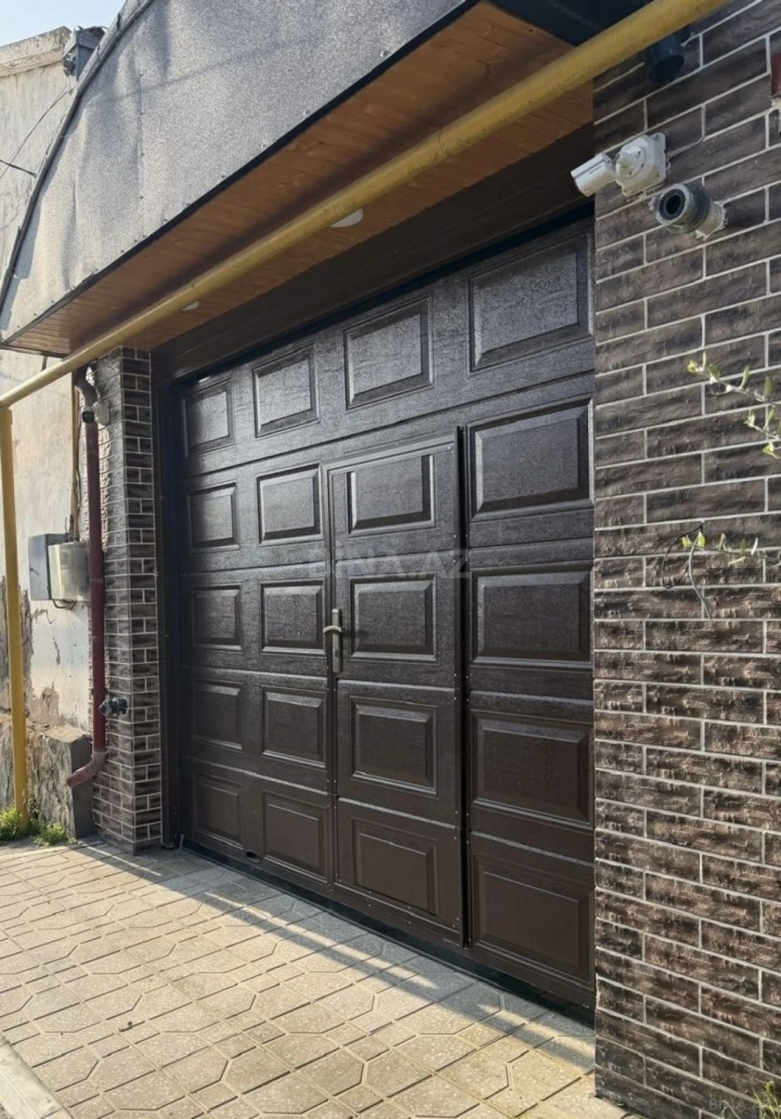 Satılır 7 otaqlı həyət evi 200 m²