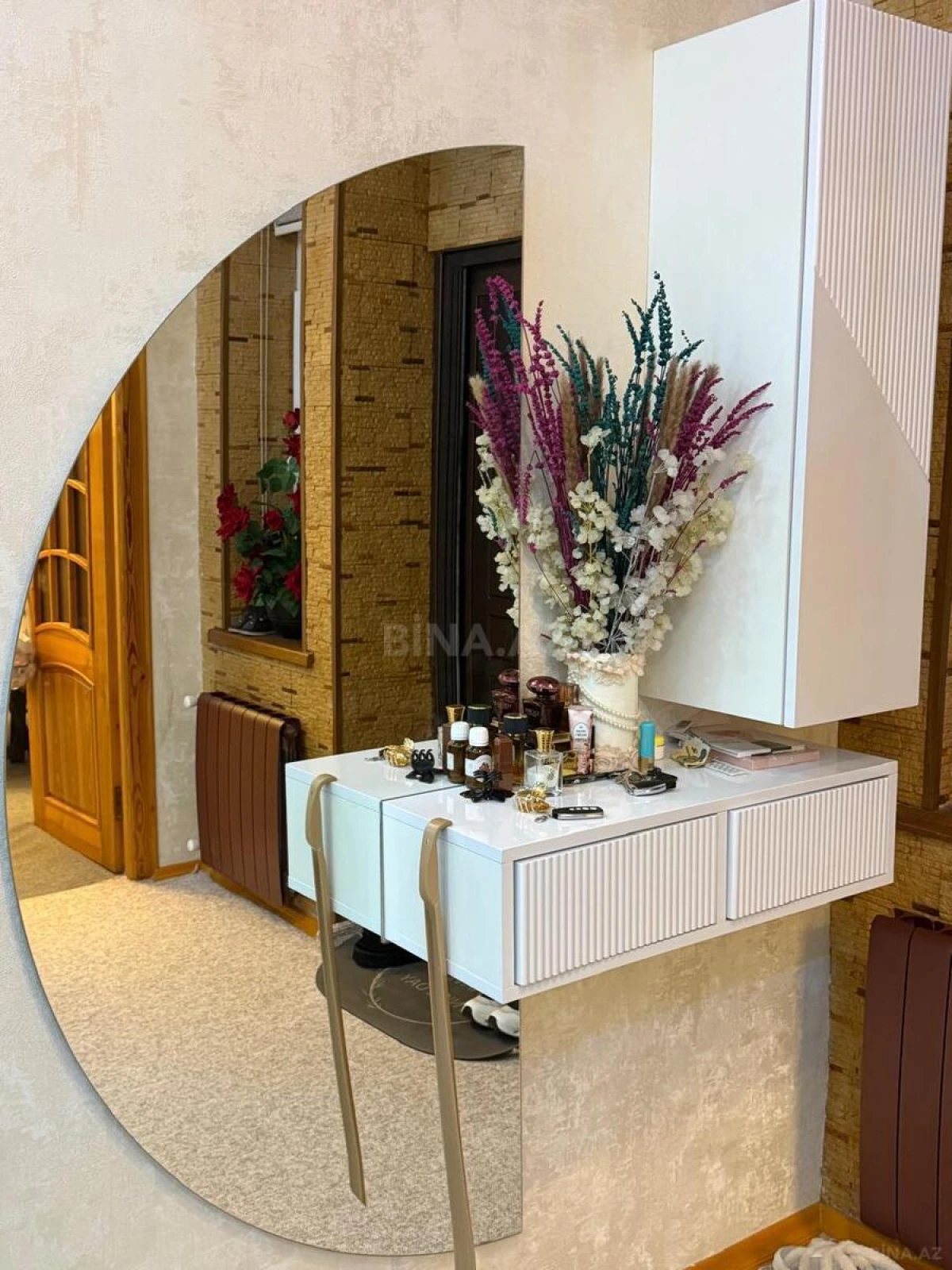 Satılır 7 otaqlı həyət evi 200 m²