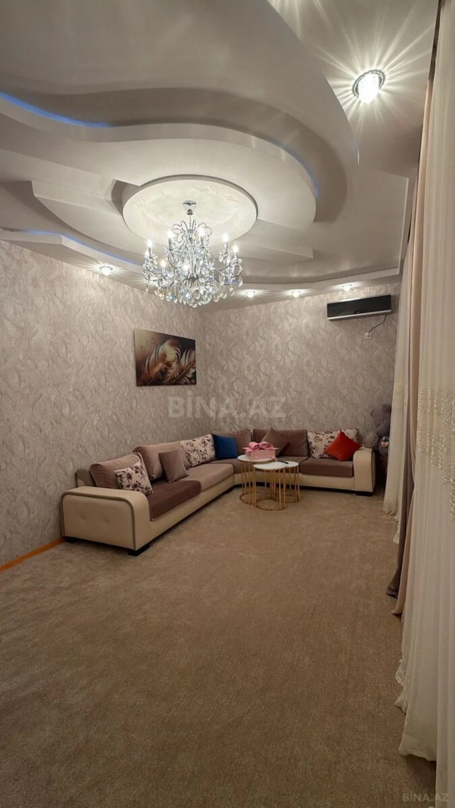 Satılır 7 otaqlı həyət evi 200 m²