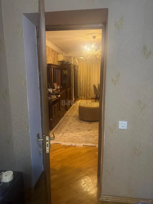 Satılır 3 otaqlı mənzil 65 m²